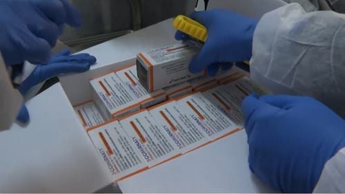 O nouă tranșă de vaccinuri de la Pfizer sosește în România