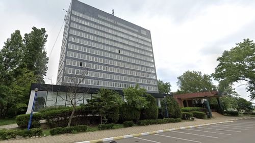 Hotelul Perla din Mamaia nu va mai fi demolat, după ce a fost clasat ca monument istoric / Urma să fie construit aici un hotel de cinci stele cu spa și piscină panoramică / ”Trebuie să încercăm, pe cât posibil, să îi redăm înfățișarea de acum 60 de ani”