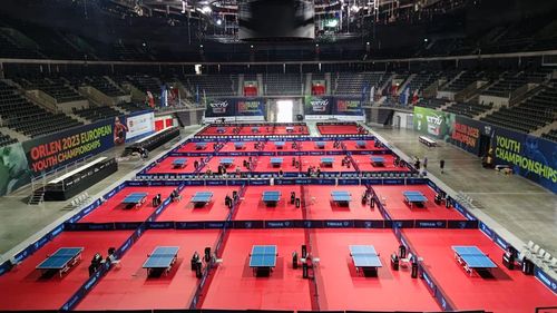 Victorii în serie pentru echipele României la Europenele de juniori la tenis de masă, din Polonia