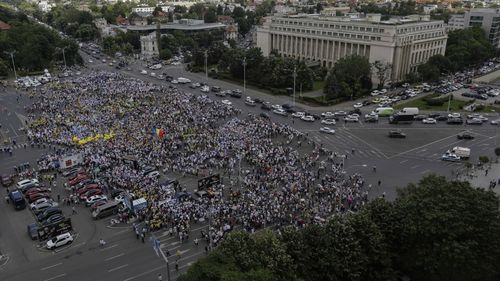 Primele proteste față de creșterile de taxe și impozite ale Guvernului. Angajații din Construcții ies pe 26 iulie în Piața Victoriei