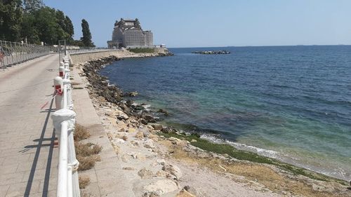 EXCLUSIV Reabilitarea falezei de la Cazinoul Constanța cu bani europeni e în pericol din cauza contradicțiilor dintre Ministerul Culturii și proiectant: Nu au fost folosiți experți acreditați, iar monumentul își poate pierde valoarea peisagistică