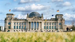 Relaţiile Berlin-Varşovia ar putea avea de suferit în urma alegerii lui Nawrocki ca preşedinte al Poloniei (experţi germani)