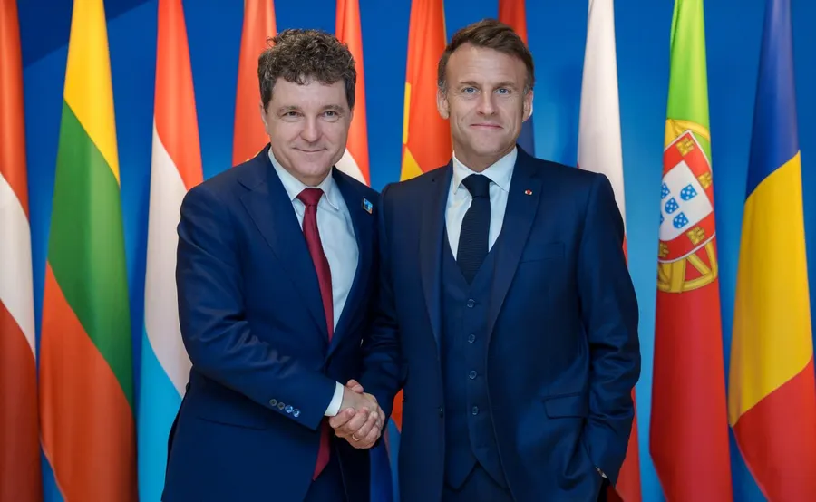 Nicușor Dan si Emmanuel Macron 2