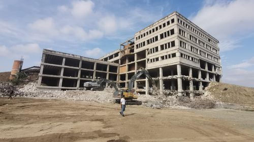 Cum a pierdut România sute de milioane de euro din PNRR pentru infrastructura de Sănătate / Studiu de caz: Spitalul de oncologie și cardiologie intervențională de la Alba Iulia și Institutul regional de oncologie de la Timișoara