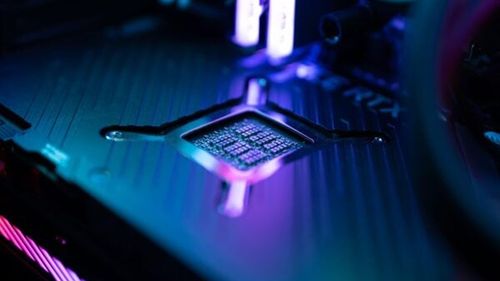 China relaxează restricţiile şi scuteşte de taxe exporturile de cipuri Nexperia pentru uz civil, pe fondul tensiunilor cu Ţările de Jos