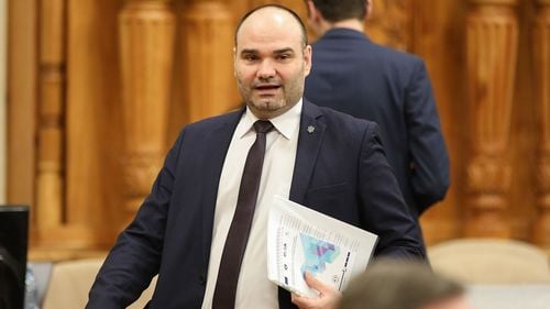 Șeful AEP, Mitulețu-Buică, a fost pus sub acuzare de procurori pentru abuz în serviciu după ce, în 2019, ar fi dat afară abuziv doi directori din instituție / Mitulețu-Buică: Nu voi demisiona. Nu i-am dat afară pe cei doi, doar i-am sancționat disciplinar