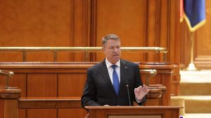 Ședință solemnă în Parlament consacrată împlinirii a 30 de ani de la Revoluție/ Klaus Iohannis participă la mai multe evenimente organizate la Timișoara