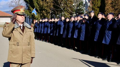 BREAKING Percheziții DNA la Comandamentul Logistic Întrunit al Armatei și în 21 de locații situate pe raza municipiului București și a județelor Ilfov și Giurgiu/ Este vizat generalul cu 3 stele Cătălin Zisu / Prejudiciu de peste 2,4 milioane de euro prin lucrări fictive la extinderea cimitirului Ghencea Militar