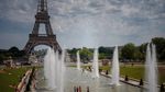 Valul de caniculă obligă marile atracții turistice din Europa să își reducă programul / Turnul Eiffel și Muzeul Luvru se închid mai devreme