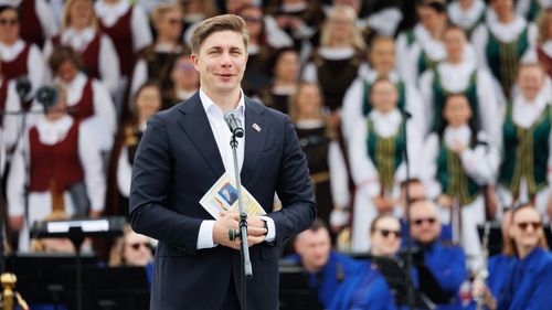 Prim-ministrul Lituaniei va fi înlocuit de liderul partidului de guvernământ, Mindaugas Sinkevičius, pe fondul unei reorganizări majore a guvernului de coaliție