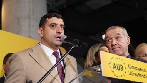 VIDEO Cine-i șeful în AUR: Gigi Becali, contre cu George Simion pe influență / Becali: ”Nu poate să fie niciodată Simion șeful meu. Eu sunt împăratul partidului AUR” / Simion: ”Nici Becali, nici oricine altcineva care încearcă să facă dezordine în AUR și să creeze tensiuni și să-și facă partide nu va putea să o facă”