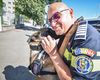 Un polițist din Sibiu a refuzat ieșirea la pensie, la 54 de ani /  A vrut să fie alături de partenerul lui, câinele Hod / Patrupedul are o specializare în premieră în România, biodetecția