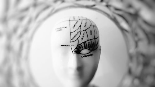 Natură sau educație: cât din personalitatea noastră este determinat încă de la naștere