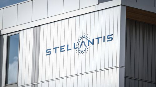 Stellantis va începe să producă în Italia așa-numitele "e-cars", maşini electrice mici şi accesibile