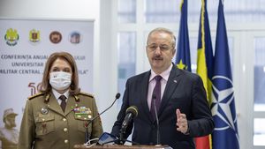 Vasile Dîncu: România consideră utilizarea diplomaţiei drept o soluţie încă viabilă pentru rezolvarea conflictului din Ucraina