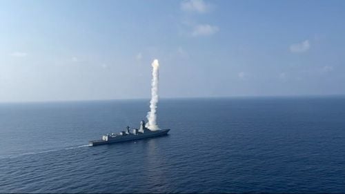 Rusia a mai trimis 3 nave purtătoare de rachete în Marea Neagră