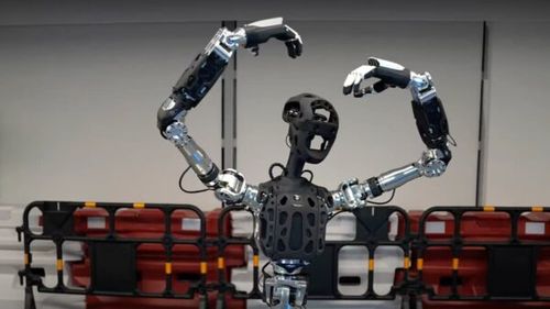 VIDEO Un robot umanoid din China impresionează cu mișcări aproape umane datorită celor 31 de articulații flexibile