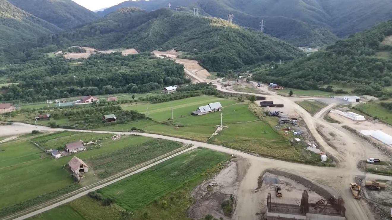 CNAIR: S-a emis autorizaţia pentru lucrările la tunelul Robeşti de pe autostrada Sibiu-Piteşti / Lucrările de aici ar trebui finalizate în decembrie 2028