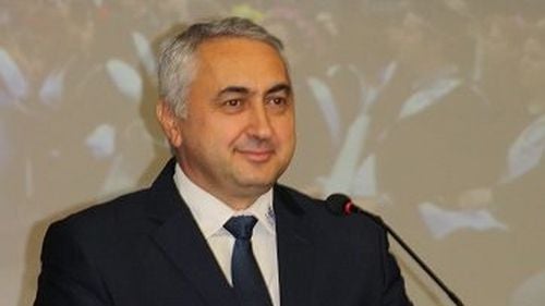 VIDEO Ministrul Educației face praf din nou limba română: ”Manualele şcolare este un subiect intens” / ”Mai bine să avem elevul la școală decât să îl trimitem în spațiul public”