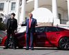 Trump îi îndeamnă pe comercianții de benzină să scadă ”imediat” prețurile / ”Nu va mai fi loc de speculații, ceea ce este total ilegal”
