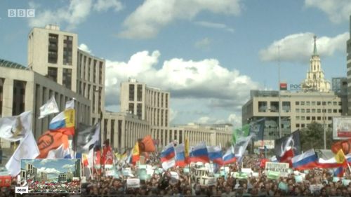 VIDEO Peste 20.000 de manifestanţi la Moscova pentru a cere alegeri locale libere