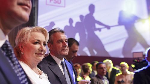 Viorica Dăncilă: Rămânem la guvernare. E o decizie de neînțeles luată de ALDE/ Vom folosi toate pârghiile astfel încât PSD să își ducă la capăt programul