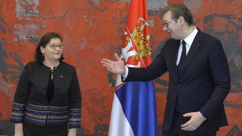 Președintele Vučić, la întâlnirea cu noul ambasador al României: Realizarea unei autostrăzi sau a unei magistrale rapide între Belgrad și Timișoara ar fi de cea mai mare importanță