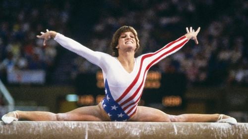 Fosta gimnastă Mary Lou Retton, arestată după ce a condus sub influenţa alcoolului / A plătit o cauţiune de 1500 de dolari /  A fost prima gimnastă americană care a obţinut titlul la individual compus