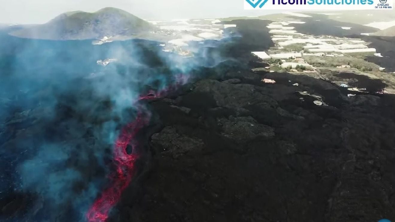 Vulcanul Cumbre Vieja din arhipelagul Canare a emis, în două luni, dioxid de sulf cât toată Uniunea Europeană într-un an