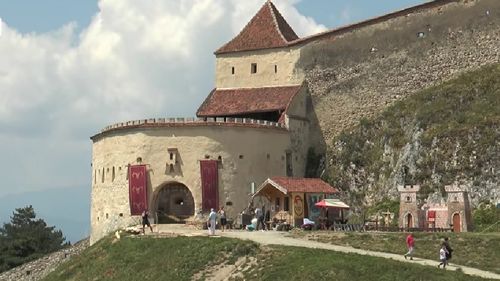 Cetatea Medievală Râșnov intră într-o nouă etapă de reabilitare / Investiție de 8 milioane lei