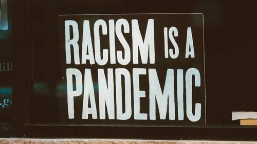 Articolul din Codul penal privind incitarea la ură sau discriminare va fi modificat pentru a elimina o condiție suplimentară - proiect al guvernului