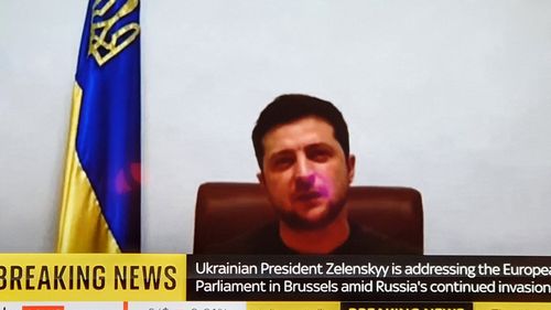 Zelenski cere UE să stopeze orice activitate comercială cu Rusia: Fără companiile și fără băncile voastre, Rusia nu va mai avea bani pentru război