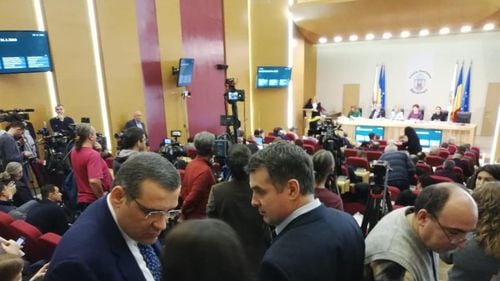 UPDATE Aurelian Bădulescu rămâne viceprimarul Capitalei. PSD București nu a reușit să provoace un vot pentru revocarea acestuia