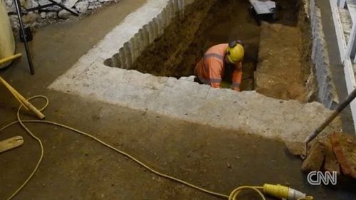 Rămășițe ale unei basilici romane descoperite în subsolul unei clădiri de birouri din Londra