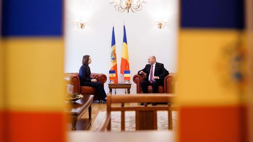 UPDATE Fostul preşedinte al României Traian Băsescu a reprimit cetăţenia Republicii Moldova, anunţă Maia Sandu / Băsescu: Rămân devotat cauzei reunificării ţării şi a poporului român