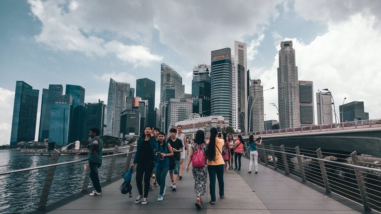 Singapore confiscă 1,76 miliarde de dolari într-un dosar imens de spălare de bani