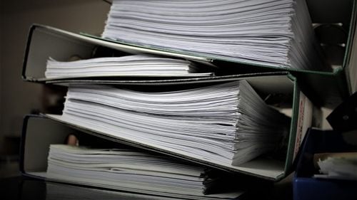 VIDEO INTERVIU Soluțiile ministrului justiției pentru degrevarea instanțelor: Crește taxa de timbru pentru a descuraja procesomanii/ Desființează instanțe cu activitate slabă și concentrează magistrații în instanțele aglomerate