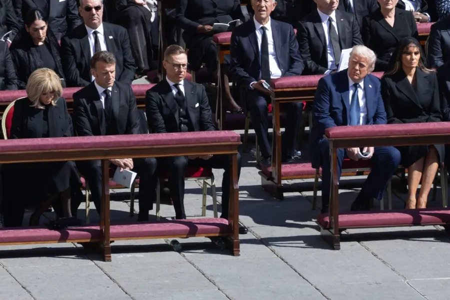 Emmanuel Macron, Donald Trump, funeralii Papa