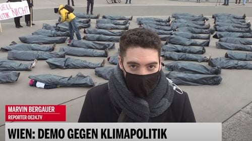 Cum încearcă teoriile conspirației să convingă oamenii că nu există niciun război în Ucraina: De la cadavrele care se mișcă la „dublura” lui Zelenski