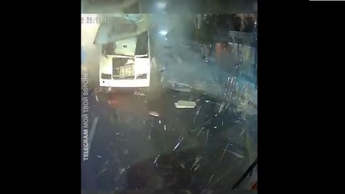 VIDEO Doi morţi şi 17 răniţi în explozia unui autobuz în Rusia