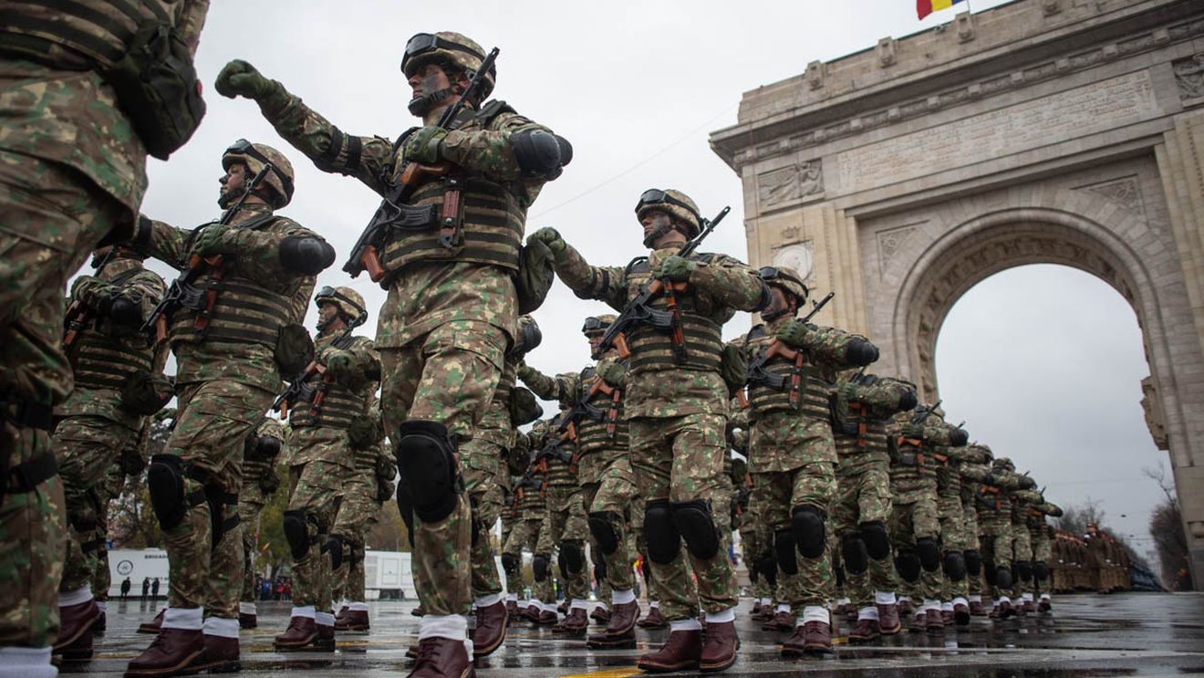 Atenție, șoferi: trafic restricționat în nordul Bucureștiului pe 30 noiembrie și 1 decembrie pentru parada militară. Care sunt rutele ocolitoare