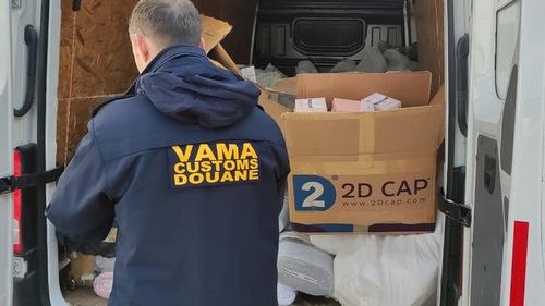 EXCLUSIV Nemulțumire printre vameșii de la granița cu Ucraina / Cei 324 de vameși angajați suplimentar în urmă cu doi ani beneficiază acum de contracte pe perioadă  nedeterminată/ Vameșii mai vechi se plâng că au intrat în sistem pe baza unor concursuri mai dificile, nu cu întrebări despre drapel și imn