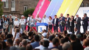 Partidul premierului Pashinyan câştigă legislativele anticipate din Armenia și poate forma singur noul Guvern / Opoziţia contestă rezultatul