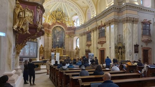 Domul Romano-Catolic din Timișoara se redeschide, după patru ani de lucrări de restaurare / ”Strălucește frumosul din fiecare colț al clădirii” / 20 de episcopi de mai multe confesiuni vor participa la slujba de resfințire