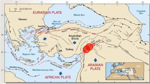 Turcia: Cutremur de 5,6, mai multe clădiri s-au prăbușit