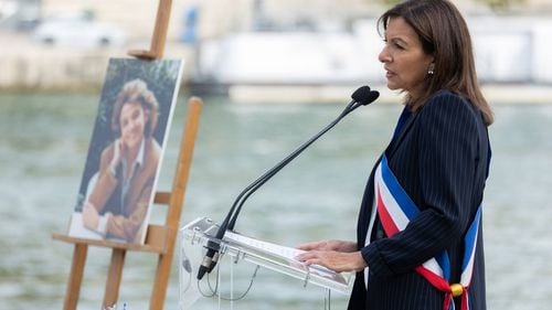 Primarul Parisului îl acuză pe Macron că e un spărgător de petreceri, pentru că a programat alegerile anticipate cu doar câteva săptămâni înainte de începerea Jocurilor Olimpice