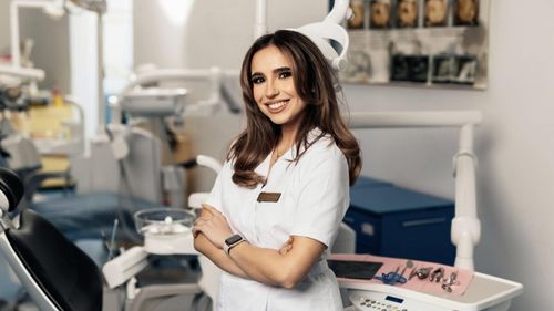 Cât de importantă este supravegherea timpurie a dentiției copiilor și de ce sunt importanți „dinții de lapte”. Medicul rezident Antinia Simion: Pedodonția, ramura stomatologiei care câștigă tot mai mult teren