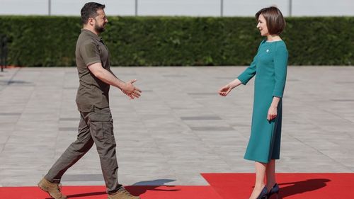 Maia Sandu, la 500 de zile de război în Ucraina: Ucraina va învinge. Altfel nu poate fi. Ucrainenii sunt oamenii păcii şi noi suntem alături de ei