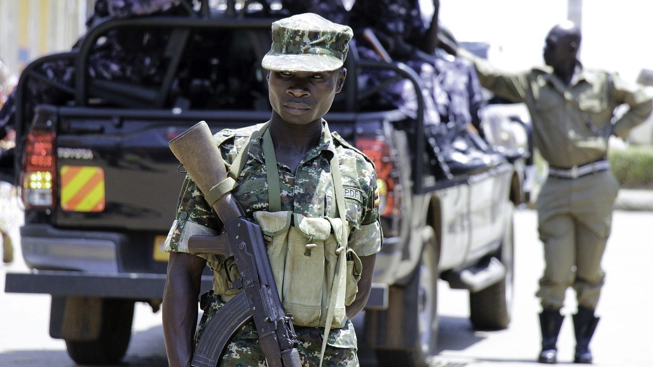 Putin susține că Rusia a semnat contracte pentru vânzarea de armament cu 40 de ţări din Africa