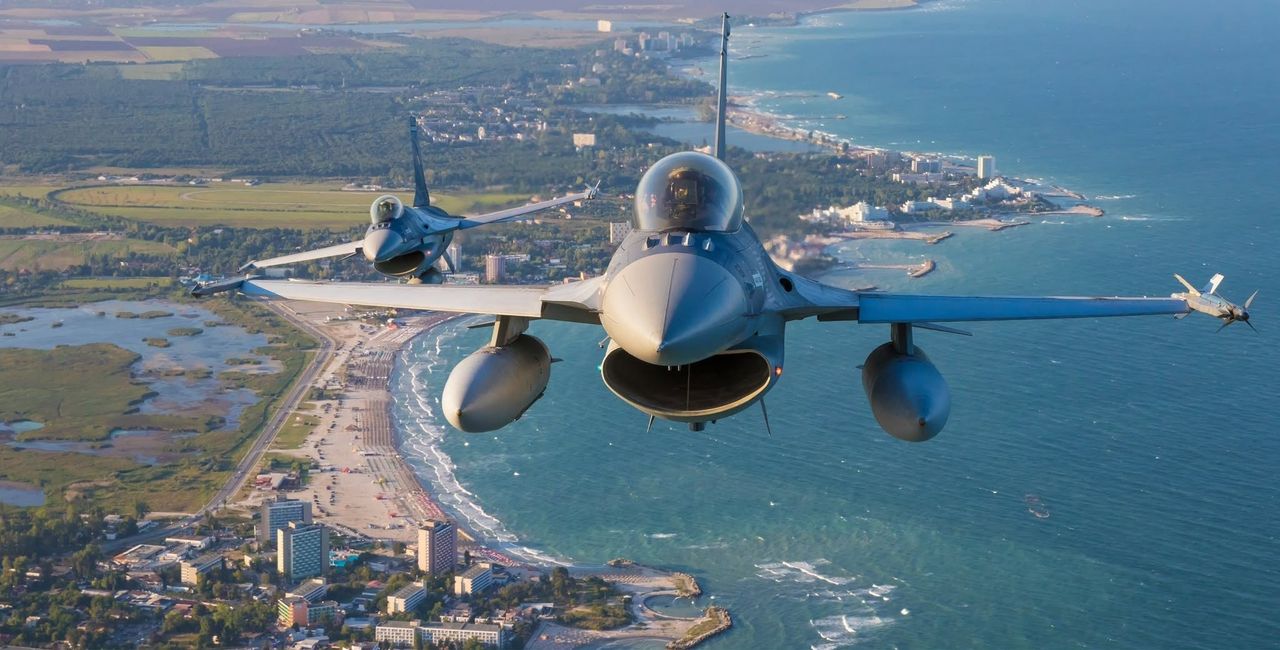 Miruță, despre cea de-a treia dronă interceptată duminică dimineața: A fost doborâtă la 5 minute de la intrarea în spațiul aerian al României / Nicușor Dan: Este inadmisibil și intolerabil ca Federația Rusă să continue încălcarea spațiului aerian al României
